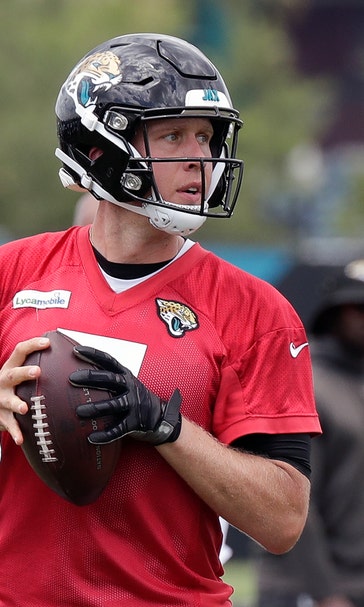 Jaguars QB Foles credits wife for his return to practice